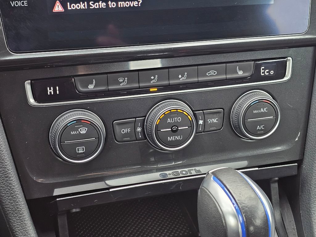 Used 2019 Volkswagen e-Golf SE w/ Driver Assistance Package image 25