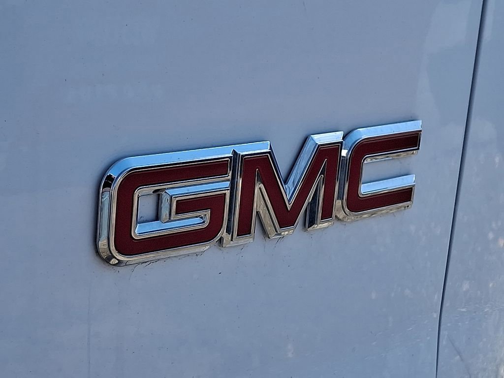 Used 2024 GMC Savana 2500 w/ Driver Convenience Package image 30