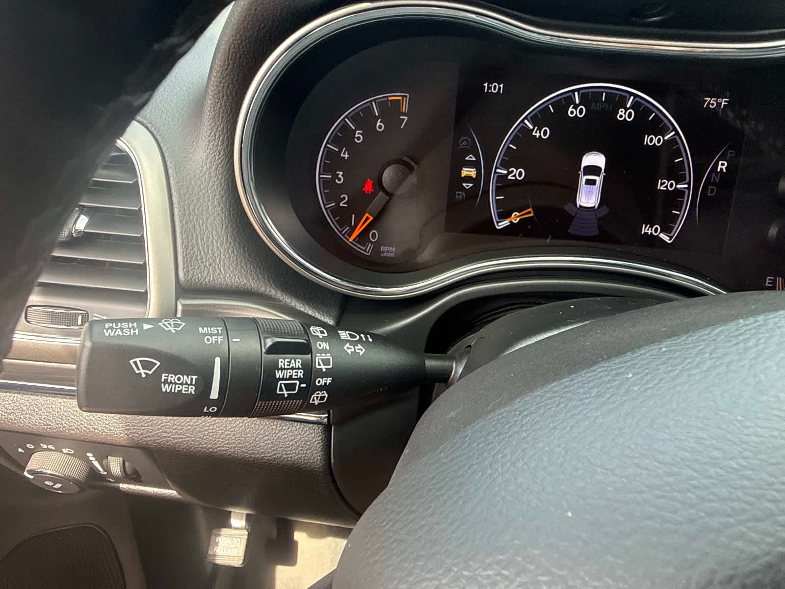 Used 2021 Jeep Grand Cherokee Limited AWD/4WD image 33