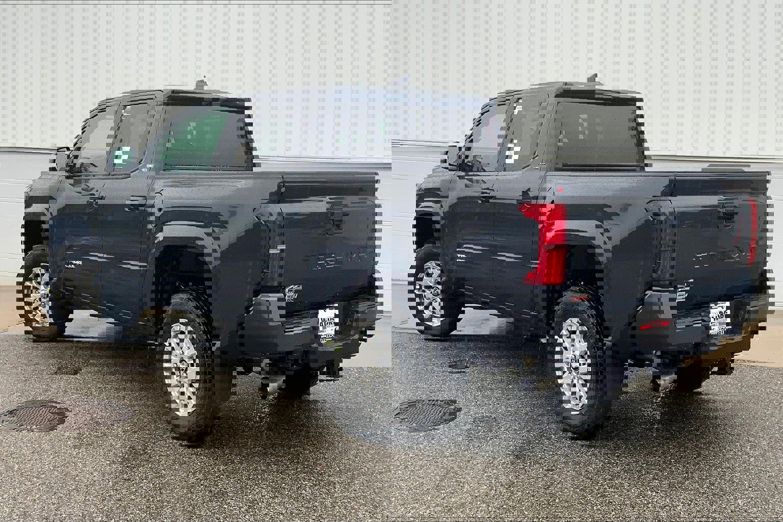 New 2025 Toyota Tacoma SR5 image 3