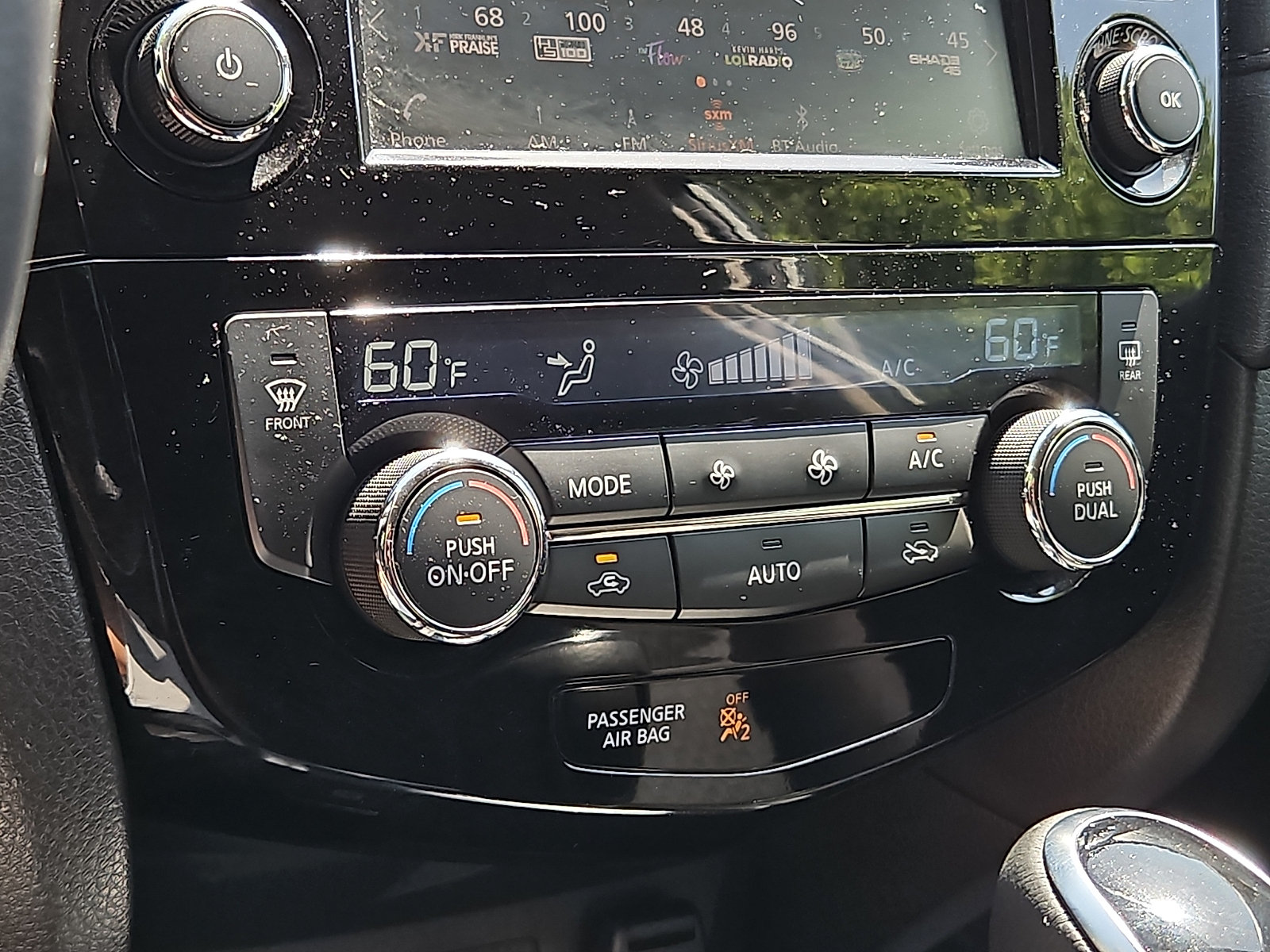 Certified 2019 Nissan Rogue SV w/ Premium Package AWD/4WD image 15