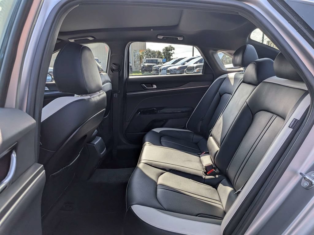 Used 2026 Kia K5 GT-Line w/ GT-Line Premium Package AWD/4WD image 11