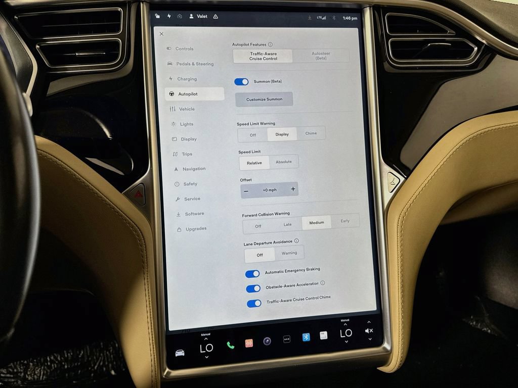 Used 2015 Tesla Model S AWD image 21