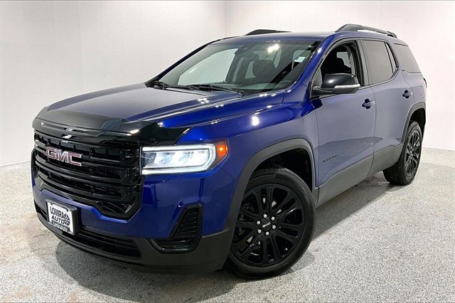 Used 2023 GMC Acadia SLE image 3