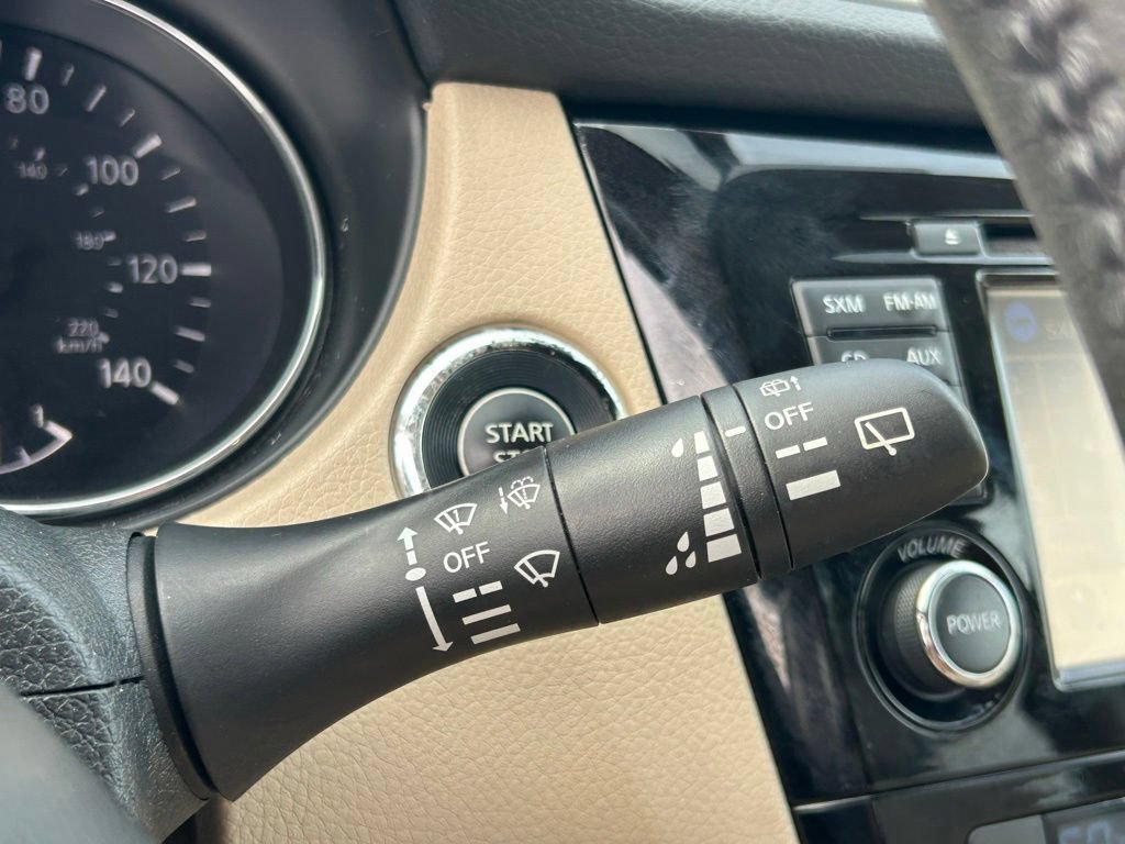 Used 2016 Nissan Rogue SL w/ SL Premium Package FWD image 28