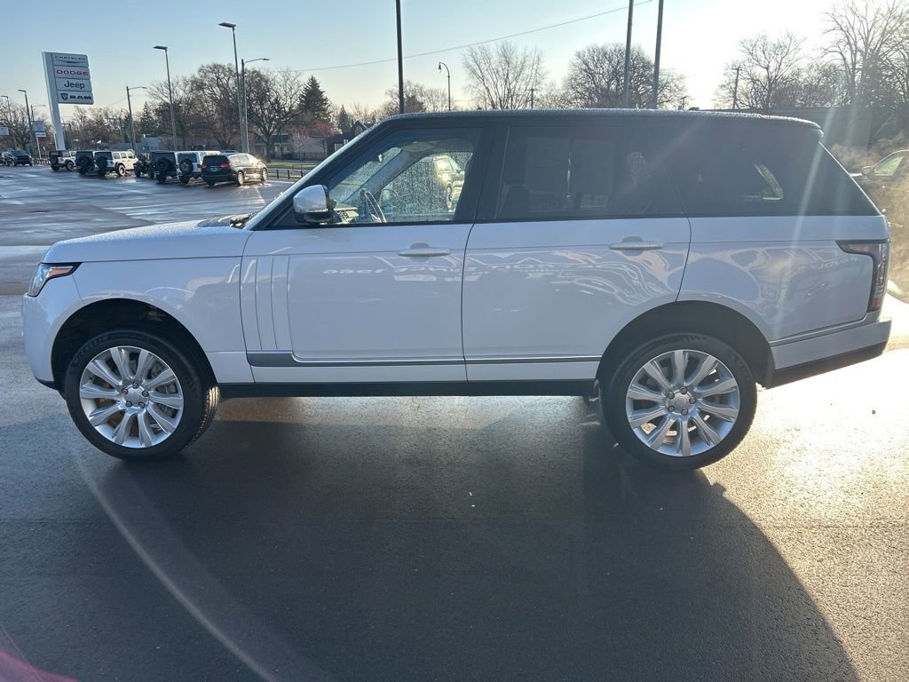 Used 2015 Land Rover Range Rover Supercharged AWD/4WD image 9