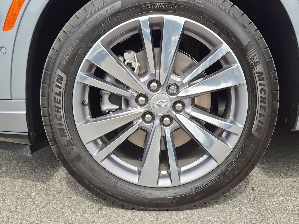 Certified 2024 Cadillac XT6 Premium Luxury w/ Technology Package FWD image 26