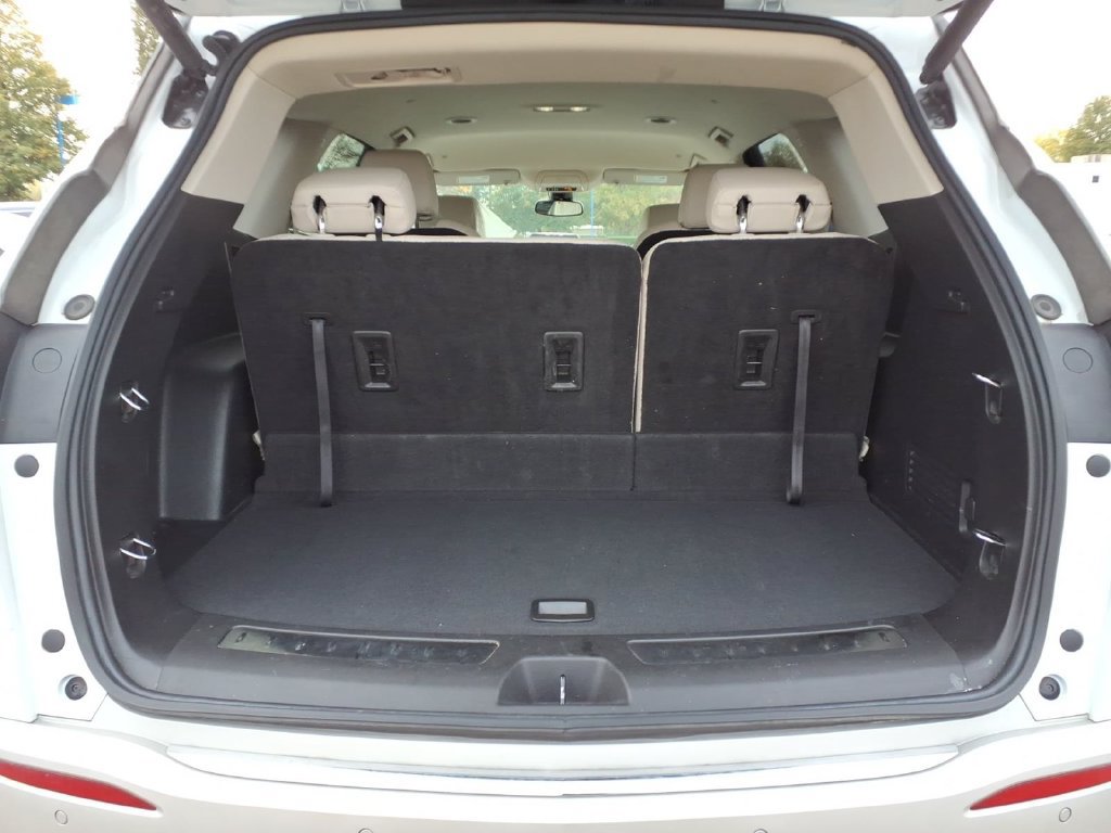 Certified 2023 Buick Enclave Essence AWD/4WD image 8