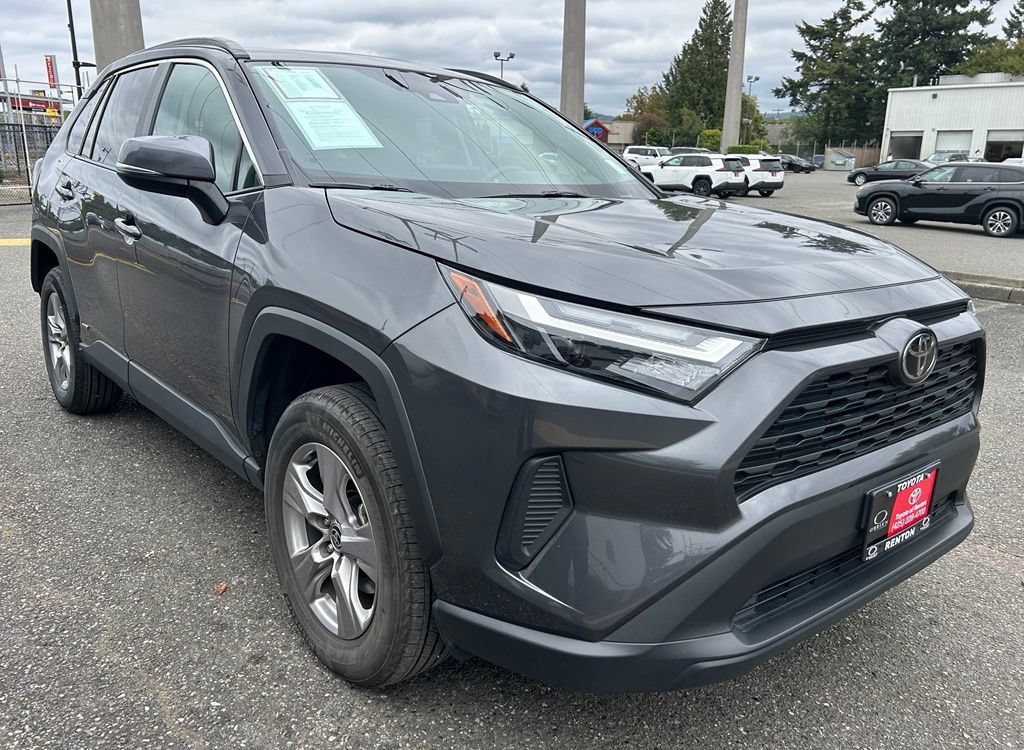 Certified 2025 Toyota RAV4 XLE w/ Convenience Package AWD/4WD image 3