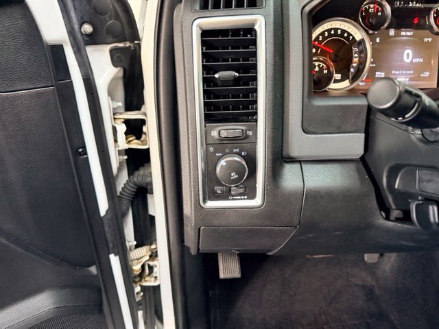 Used 2016 RAM 1500 Big Horn AWD/4WD image 10