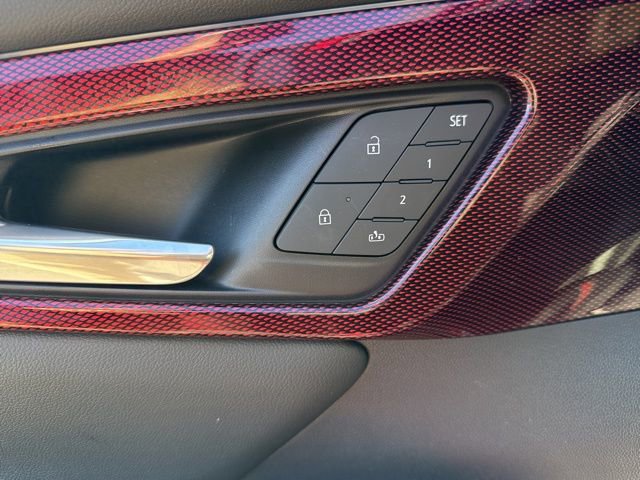 Used 2024 Chevrolet Traverse RS w/ LPO, Floor Liner Package image 10