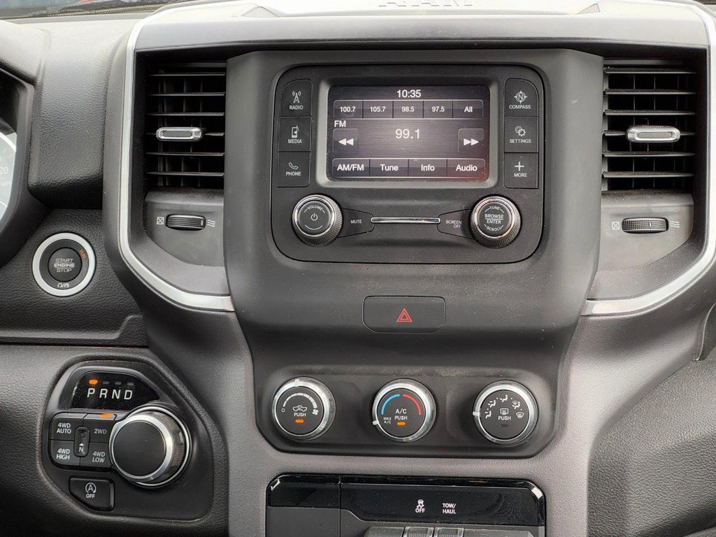 Used 2022 RAM 1500 Big Horn AWD/4WD image 16