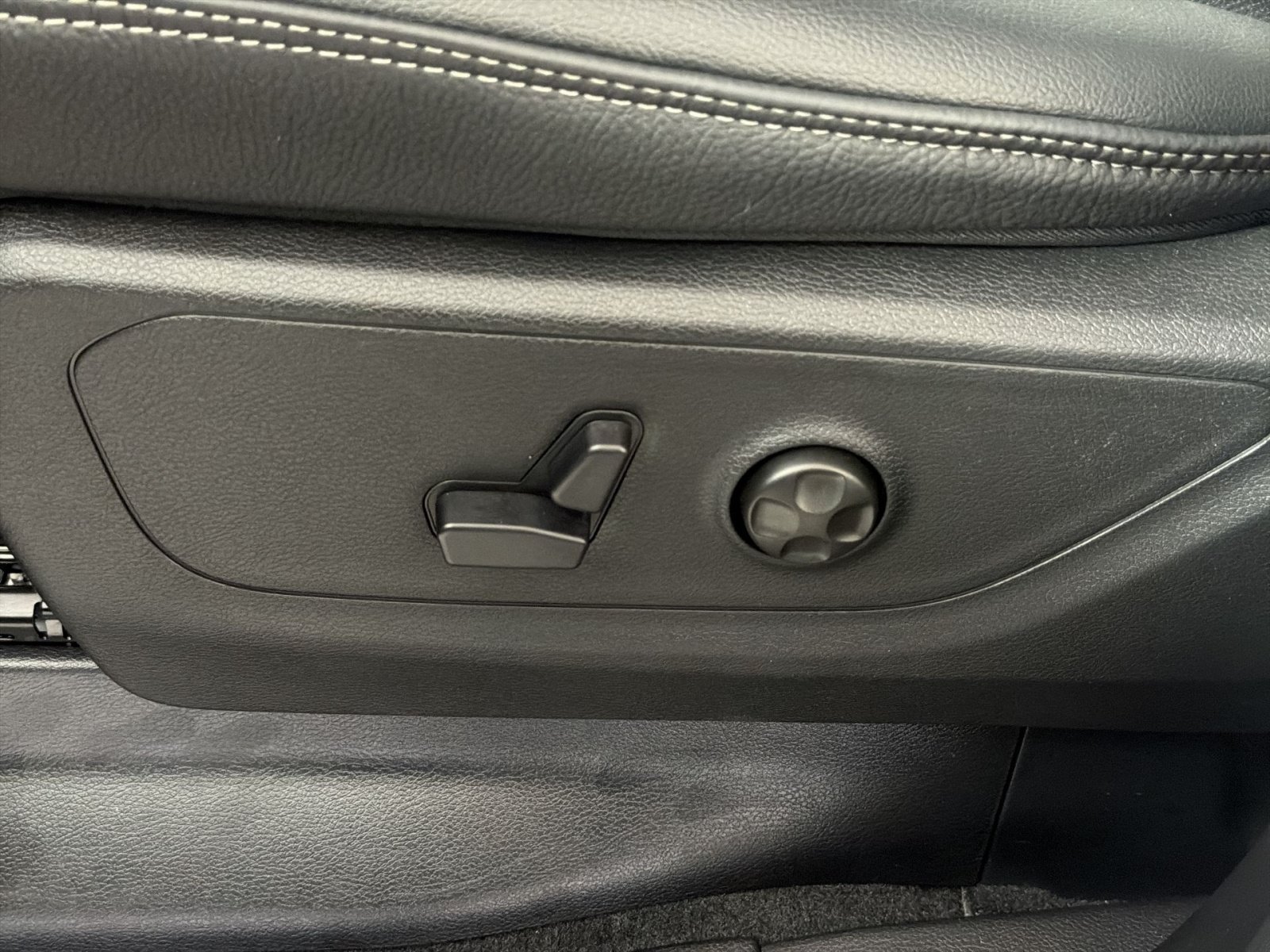 New 2026 RAM 1500 RHO AWD/4WD image 14