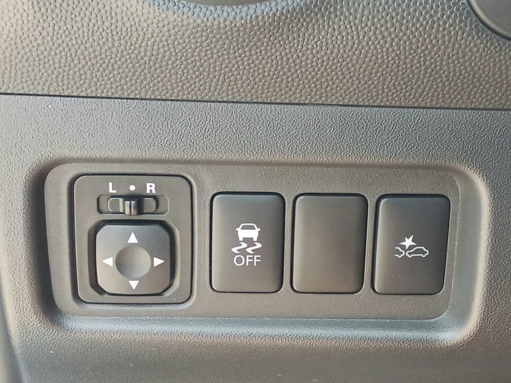 Used 2024 Mitsubishi Mirage ES FWD image 28