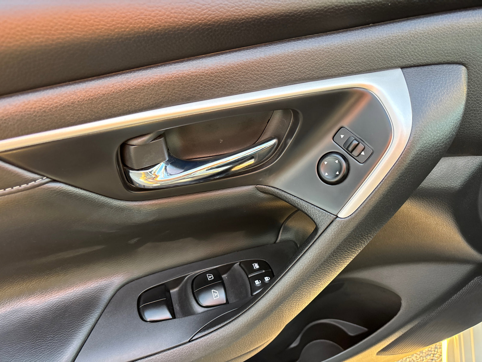 Used 2017 Nissan Altima 2.5 SL image 12