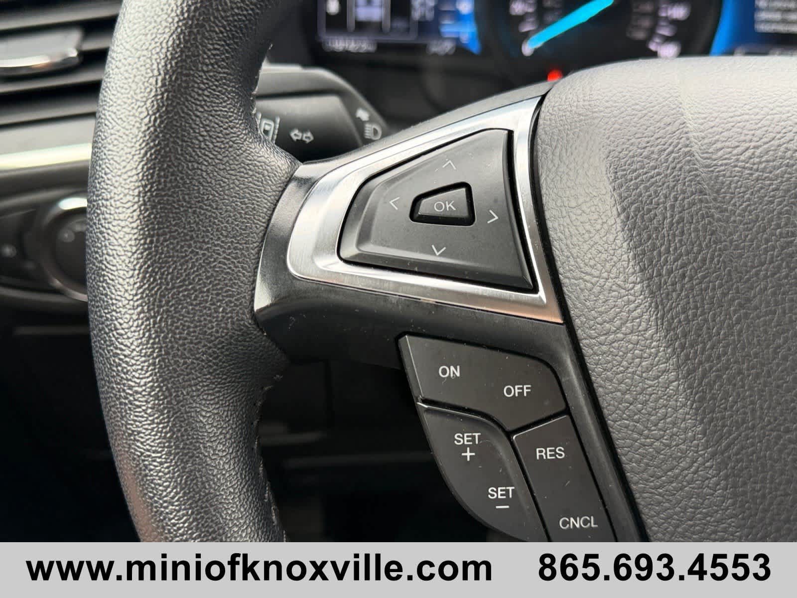 Used 2024 Ford Edge Titanium AWD/4WD image 25