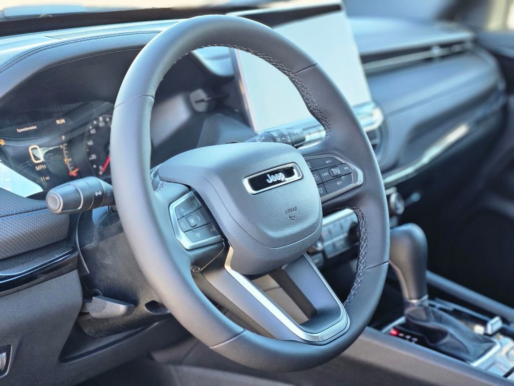 New 2026 Jeep Compass Limited AWD/4WD image 15