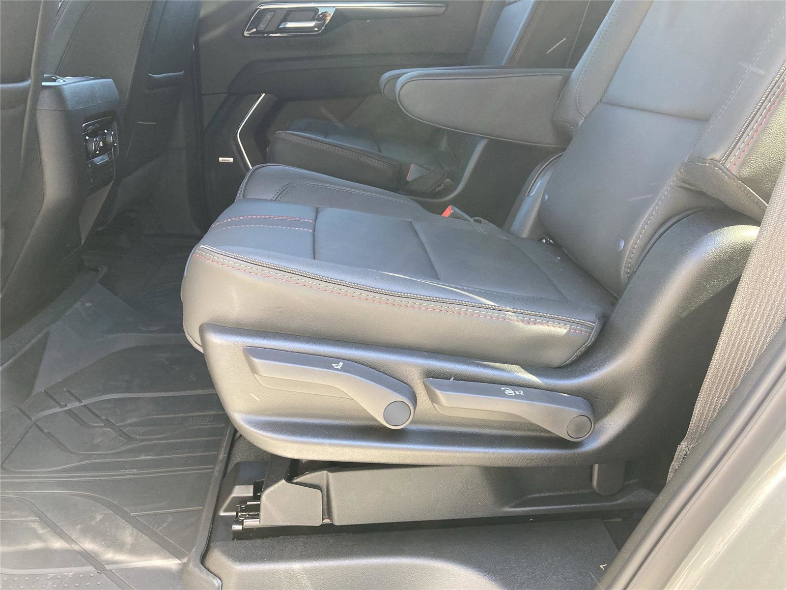 New 2026 Chevrolet Tahoe RST w/ Comfort Package image 24