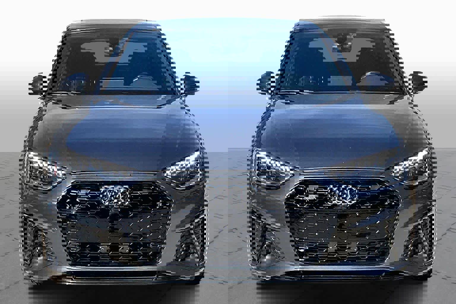 Used 2021 Audi A4 2.0T Premium Plus w/ Premium Plus Package image 4