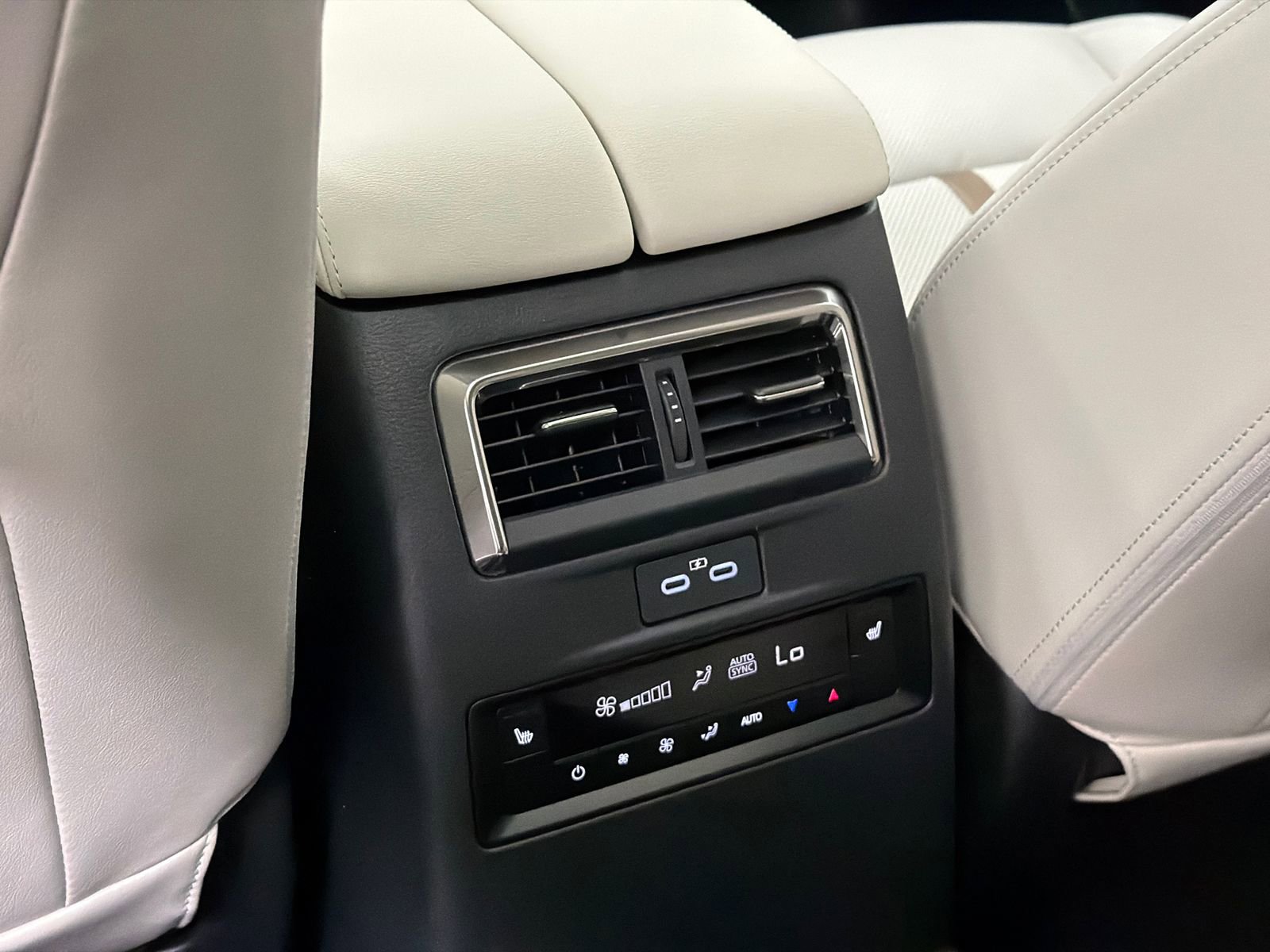 New 2026 MAZDA CX-90 Plug-In Hybrid w/ Premium Plus image 20