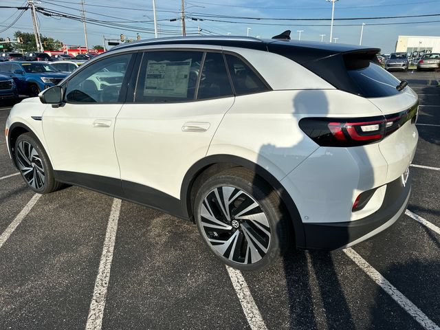 New 2026 Volkswagen ID.4 Pro S Plus AWD/4WD image 5