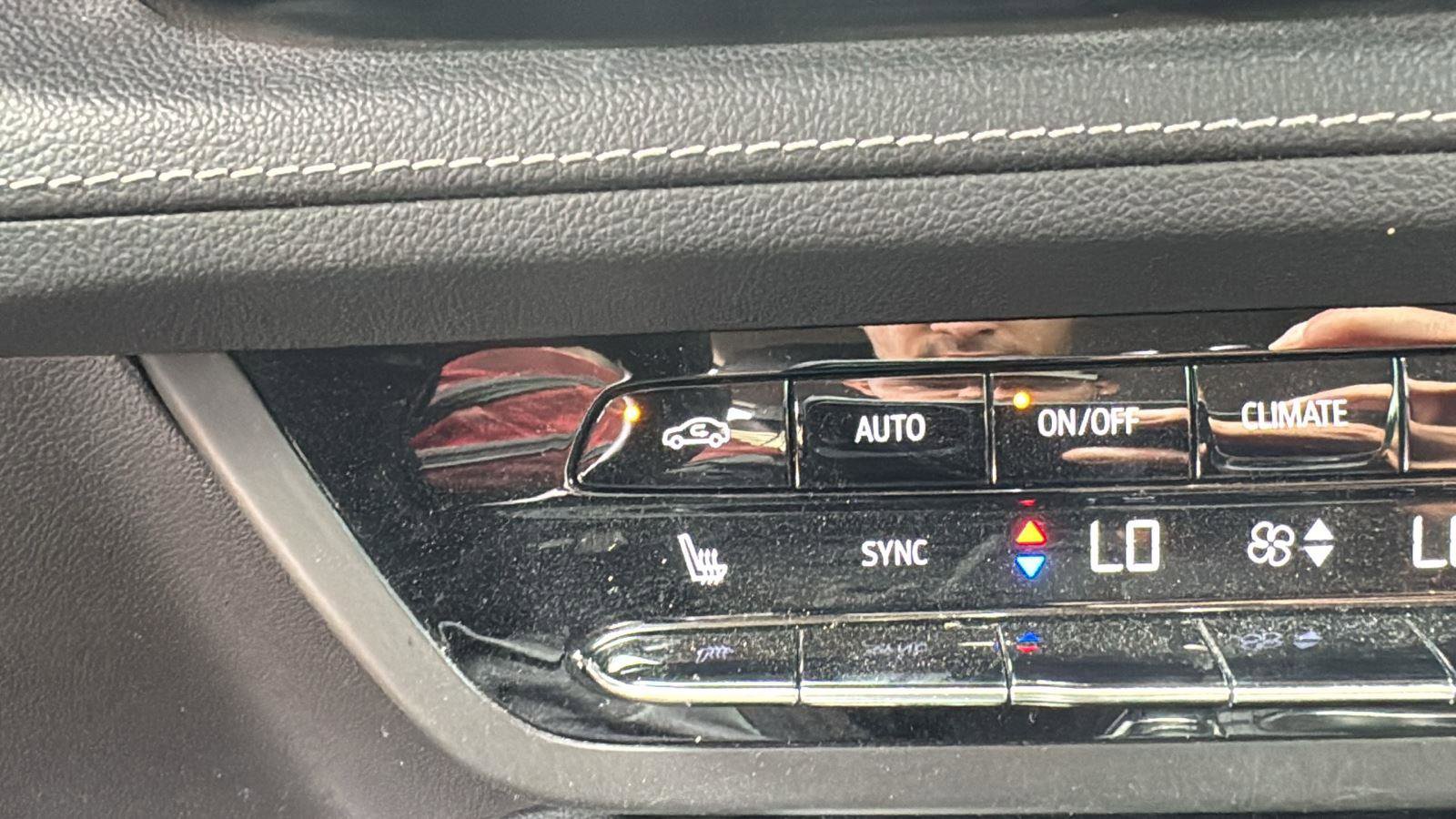 Used 2021 Buick Envision Preferred FWD image 18