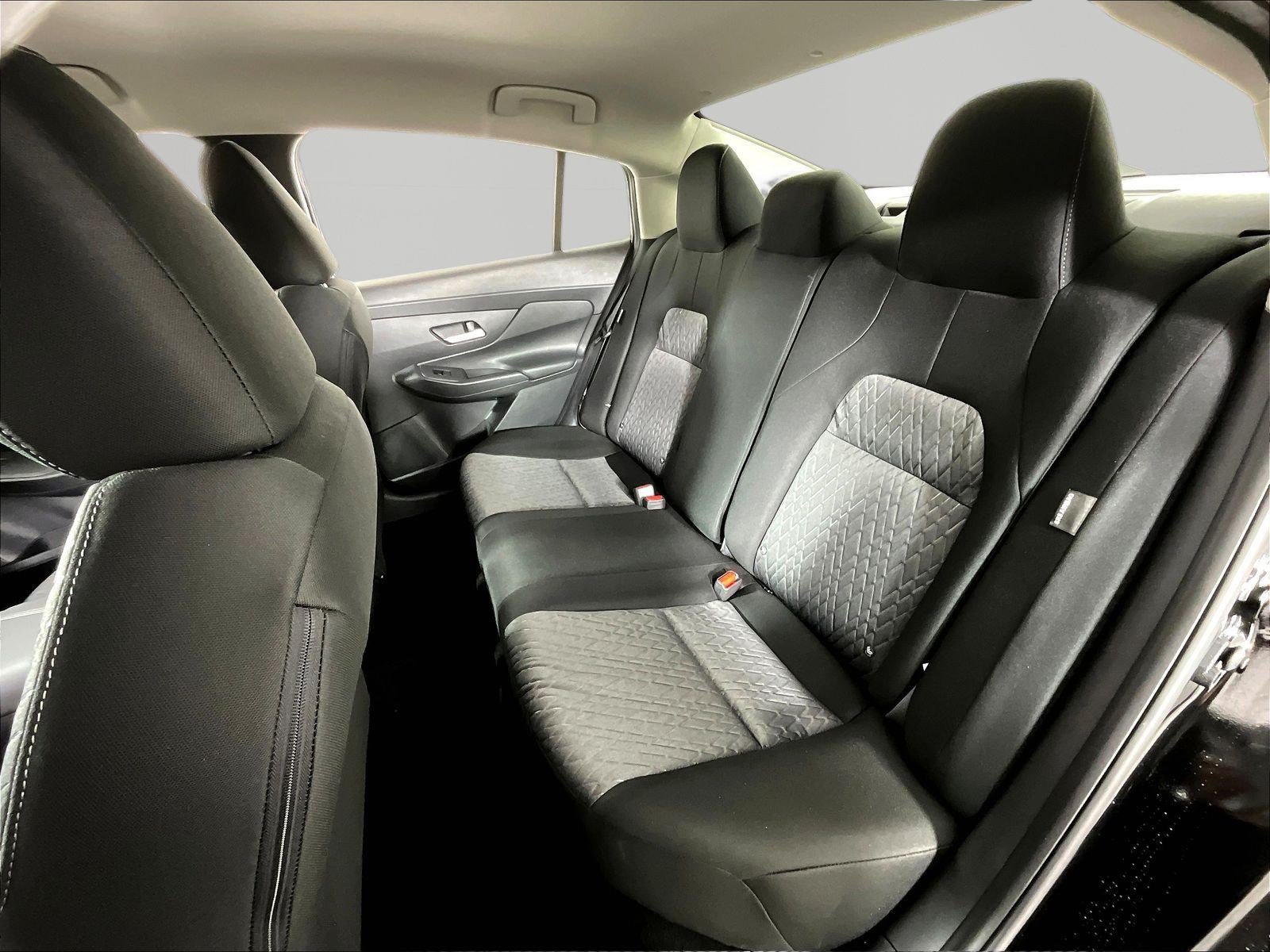 New 2027 Nissan Sentra SV w/ Floor Mat Package FWD image 16