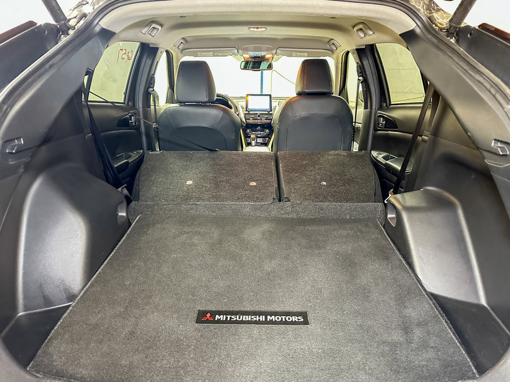 Used 2025 Mitsubishi Eclipse Cross AWD image 18