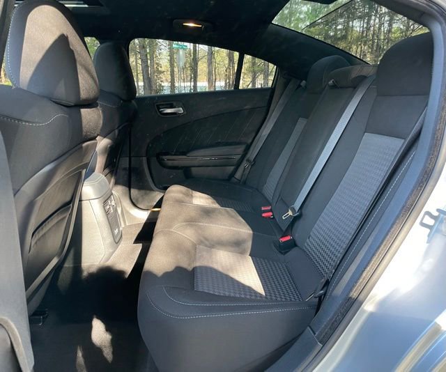 Used 2023 Dodge Charger R/T w/ Blacktop Package image 15