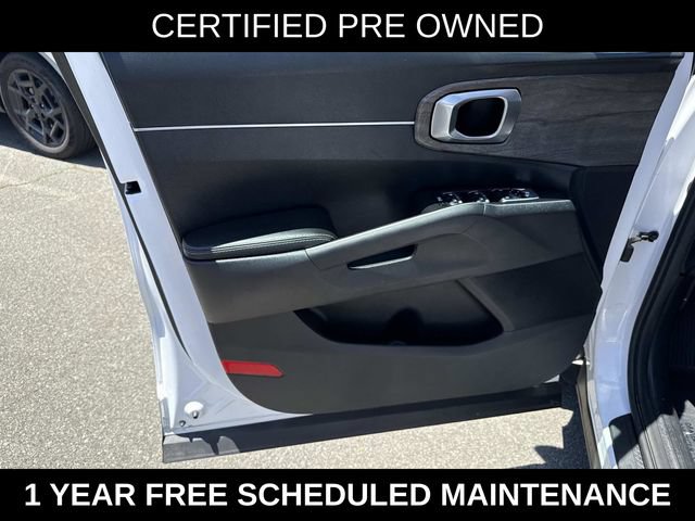 Used 2022 Kia Sorento S AWD/4WD image 13