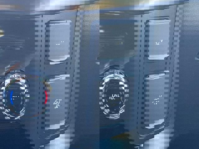 Used 2025 Ford F150 Raptor image 32