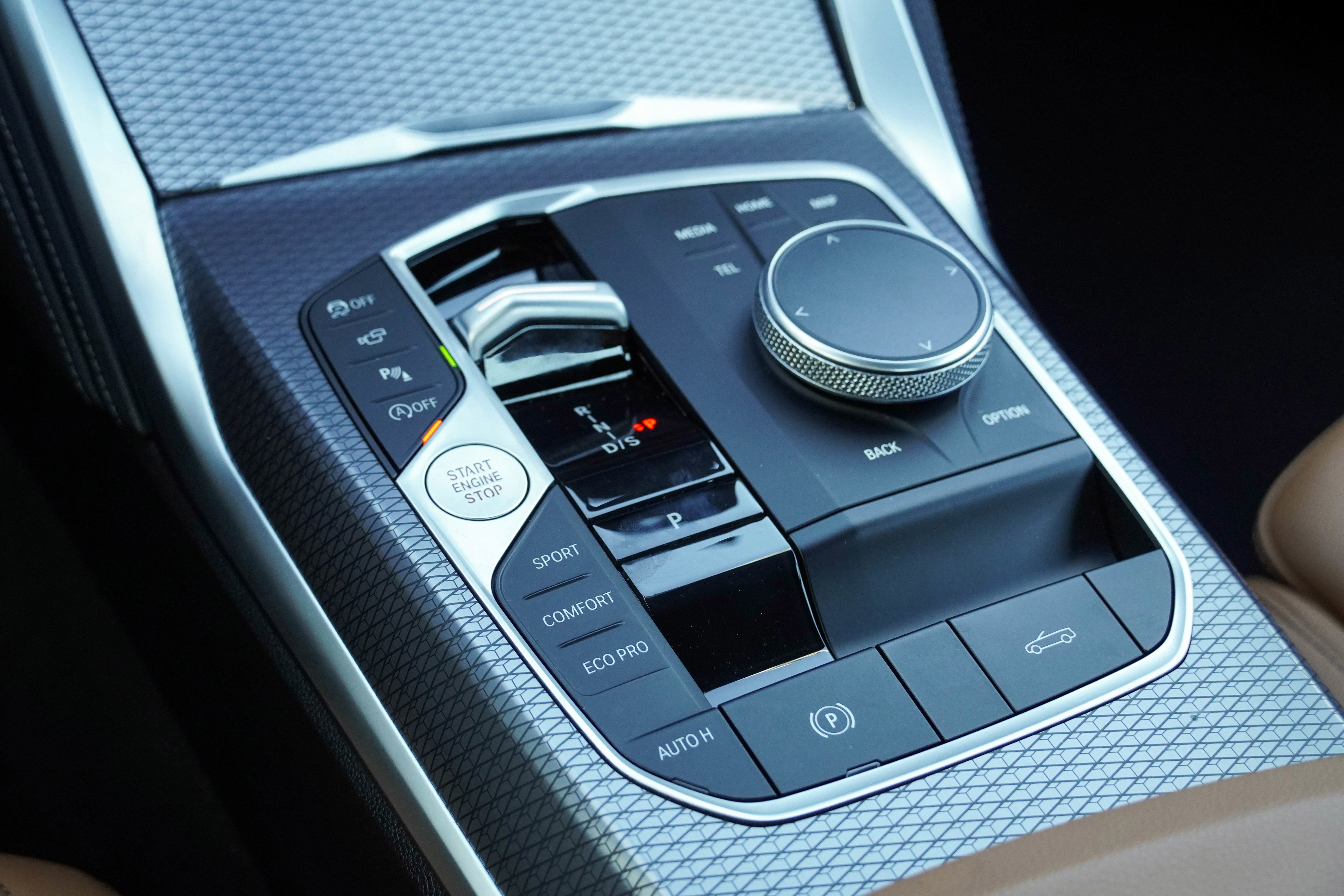 Certified 2026 BMW M440i Convertible RWD image 31