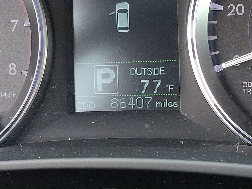 Used 2016 Toyota Highlander LE AWD/4WD image 20
