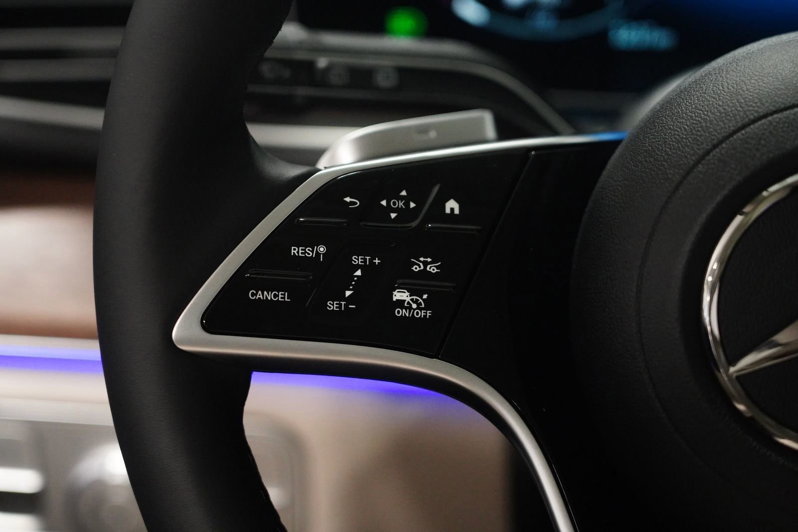 New 2026 Mercedes-Benz GLS 450 4MATIC image 20