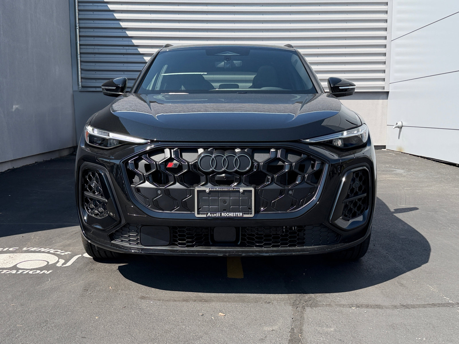New 2026 Audi SQ5 Premium Plus AWD/4WD image 6