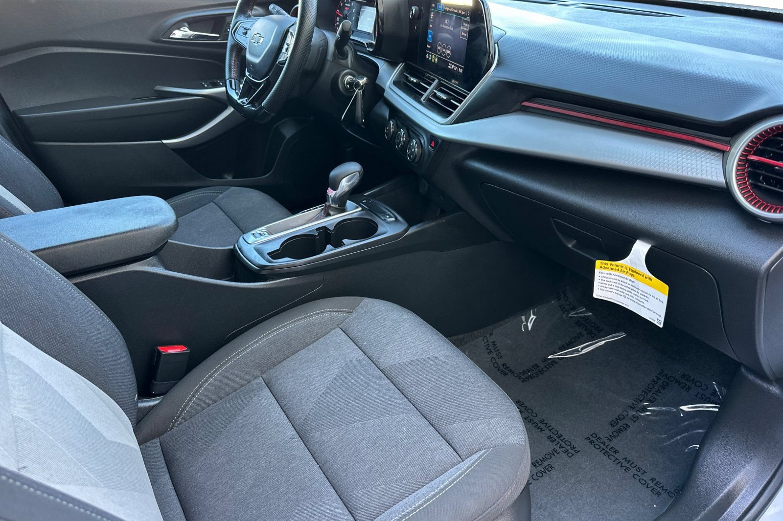 Certified 2024 Chevrolet Trax RS w/ Driver Confidence Package FWD image 20