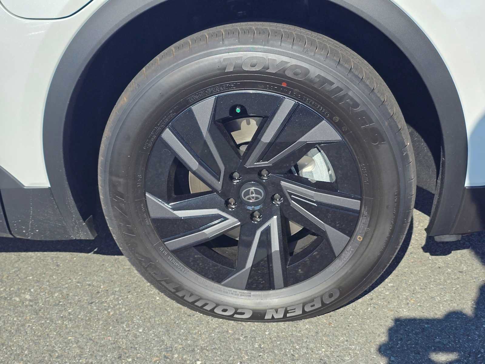 New 2026 Toyota C-HR AWD/4WD image 9