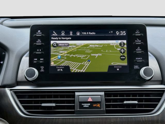 Used 2018 Honda Accord Touring image 31