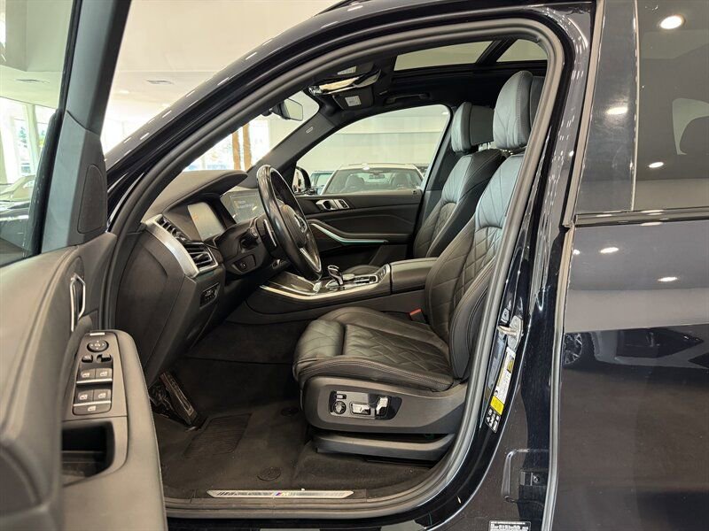 Used 2023 BMW X5 xDrive40i w/ M Sport Package image 7