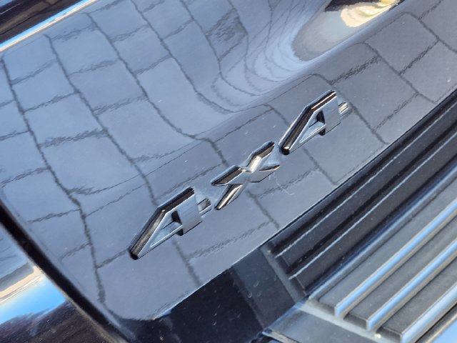 Used 2019 Jeep Grand Cherokee Altitude AWD/4WD image 10