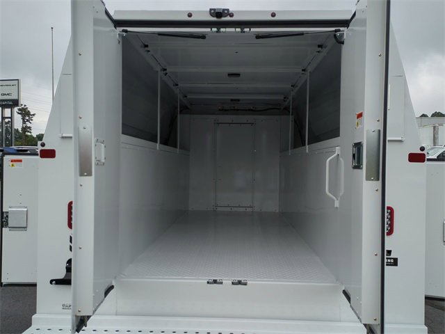 New 2025 GMC Savana 3500 w/ Power Convenience Package image 21