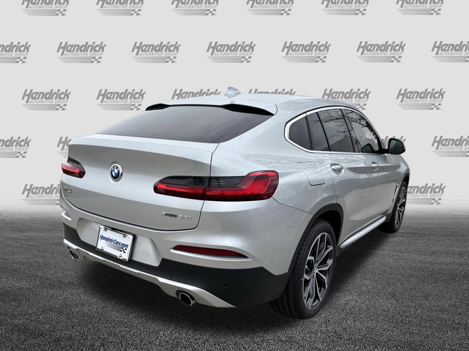 Used 2021 BMW X4 xDrive30i w/ Premium Package image 11