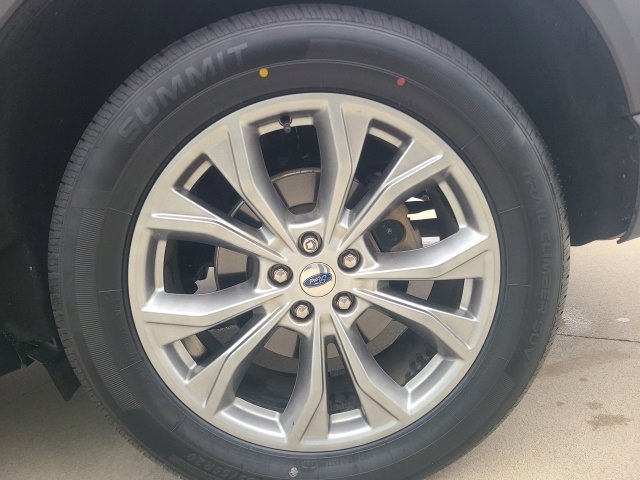 Used 2022 Ford Explorer Limited w/ Equipment Group 301A image 11