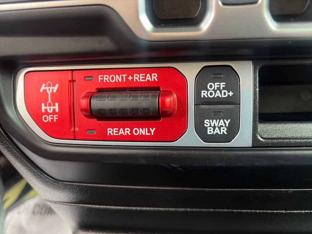 Used 2020 Jeep Gladiator Rubicon AWD/4WD image 38