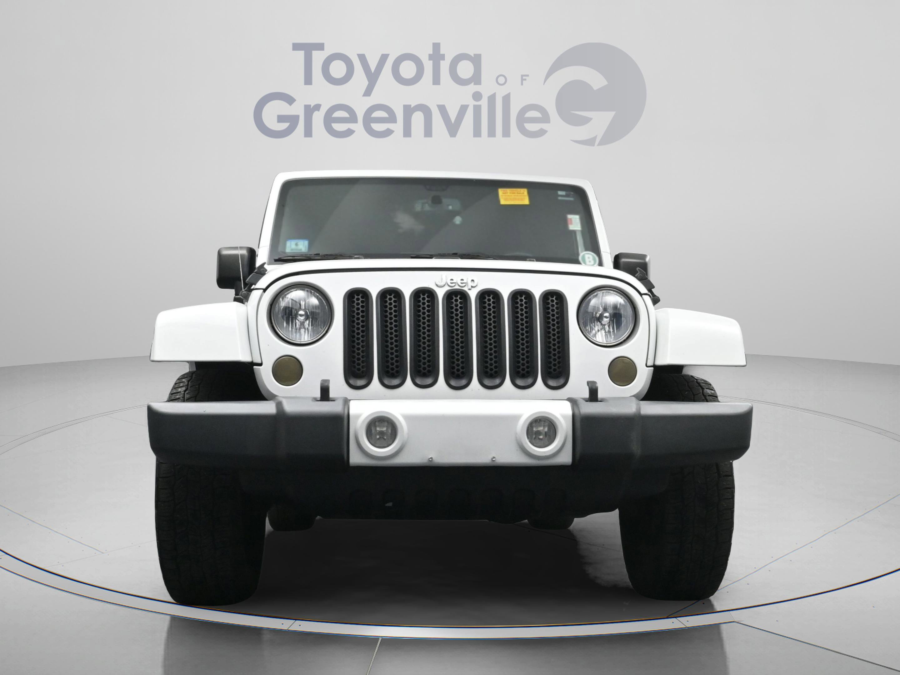 Used 2016 Jeep Wrangler Unlimited Sahara w/ Connectivity Group image 23