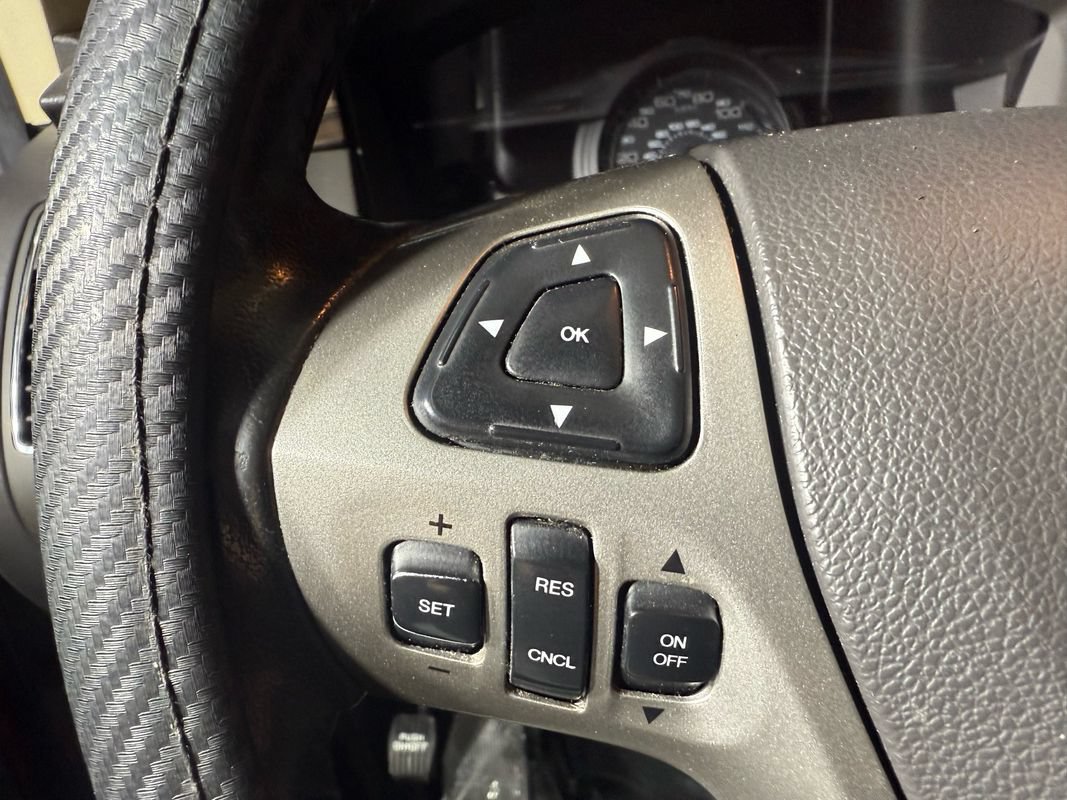 Used 2016 Ford Flex SEL w/ Equipment Group 202A FWD image 15