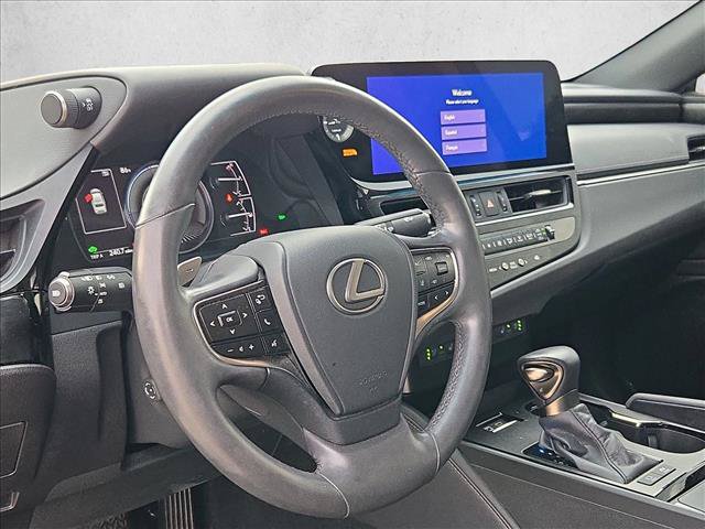 Used 2023 Lexus ES 300h w/ Premium Package FWD image 10