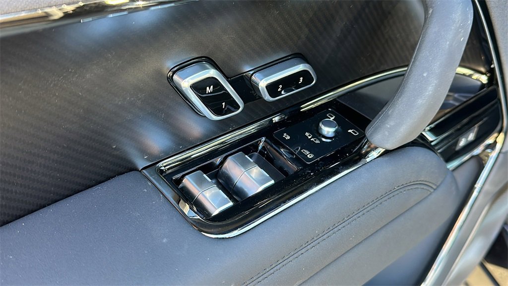 New 2025 Land Rover Range Rover Sport SV Edition Two image 10