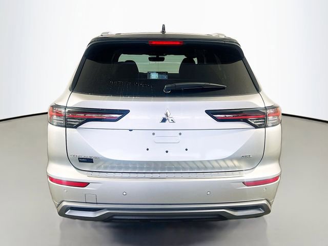 Used 2025 Mitsubishi Outlander SEL AWD/4WD image 7