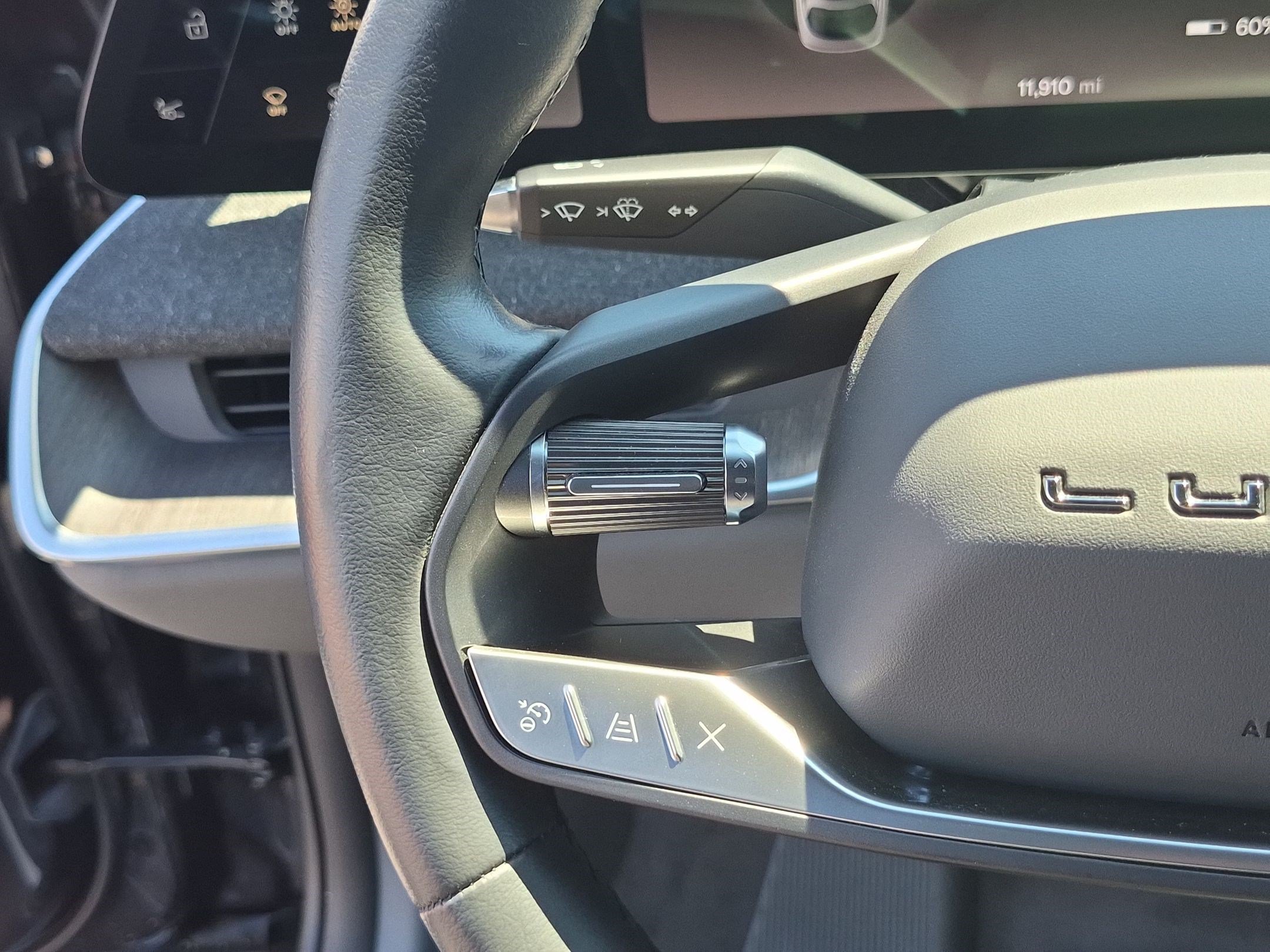 Used 2024 Lucid Air Pure RWD image 19